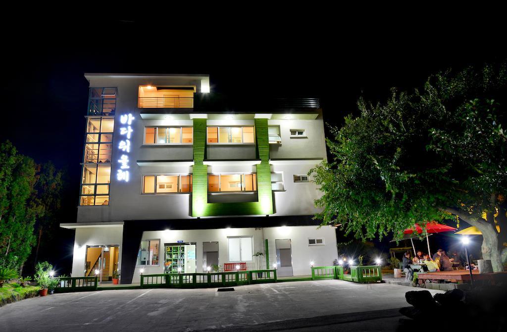Jeju Bada Wi Olle Pension Seogwipo Bagian luar foto