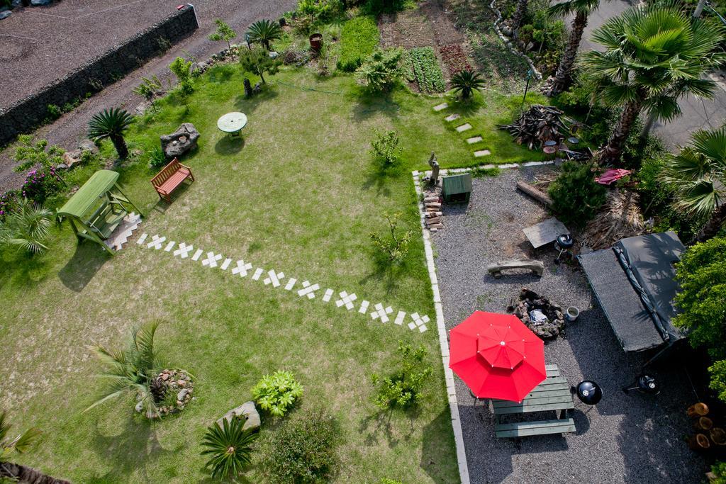 Jeju Bada Wi Olle Pension Seogwipo Bagian luar foto