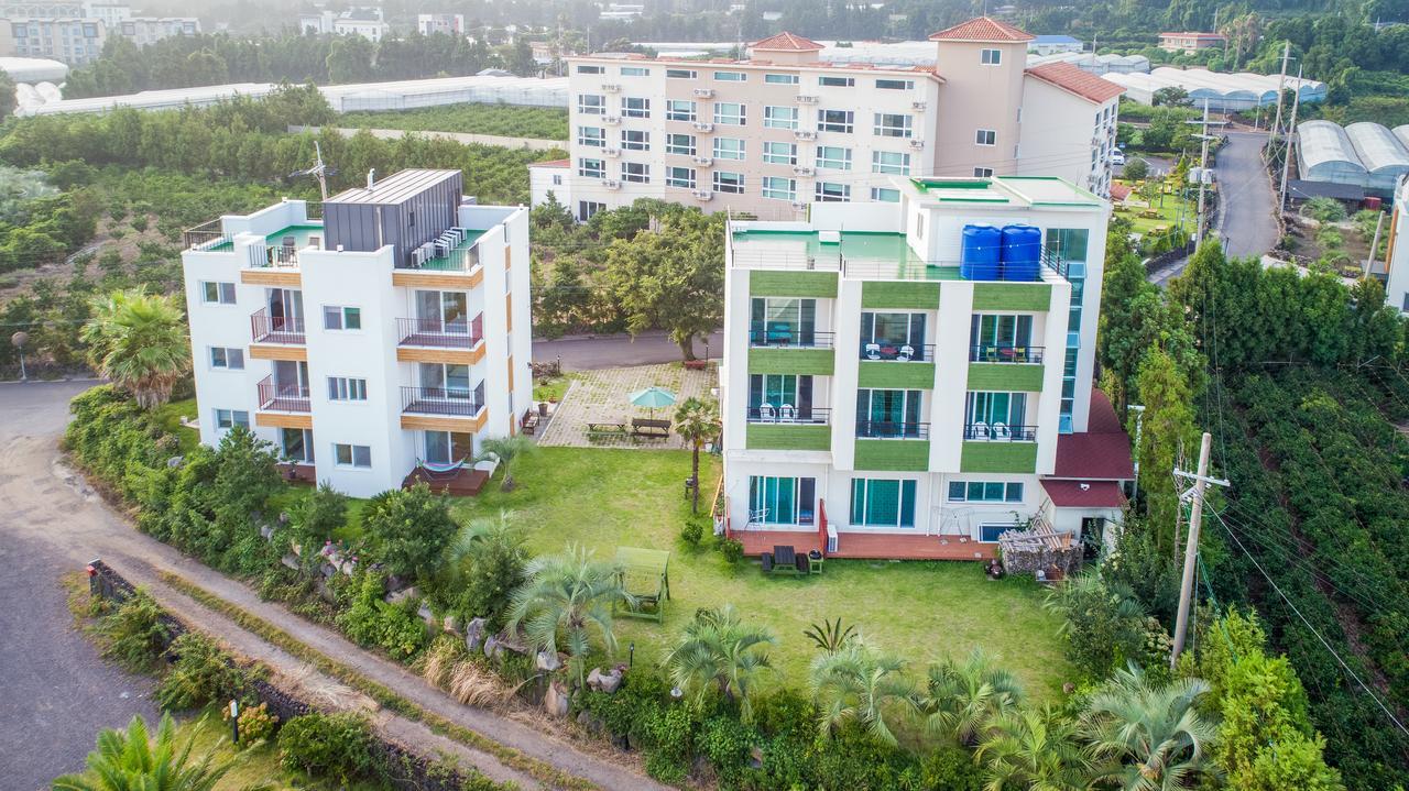 Jeju Bada Wi Olle Pension Seogwipo Bagian luar foto